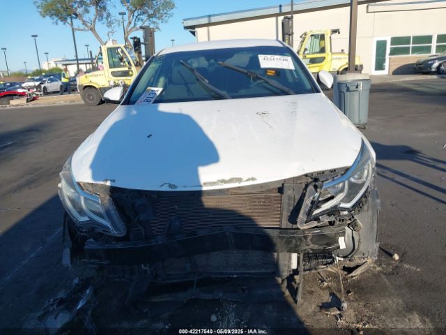 5XXGT4L39KG311785 KIA Optima Lx