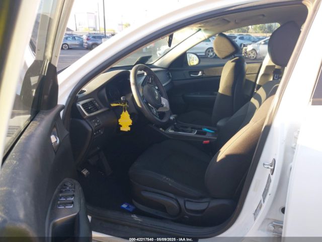 5XXGT4L39KG311785 KIA Optima Lx