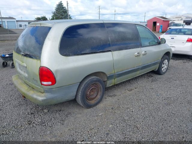 2000 CHRYSLER GRAND VOYAGER 1C4GJ44G8YB770649 Photo 3