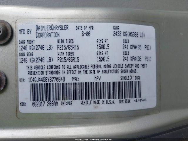 2000 CHRYSLER GRAND VOYAGER 1C4GJ44G8YB770649 Photo 8