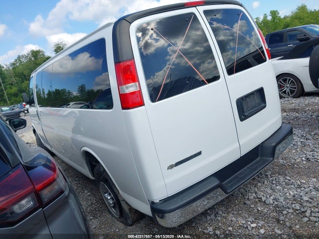 1GAZGPFG7L1180732 Chevrolet Express Passenger Rwd 3500 Extended Wheelbase Lt