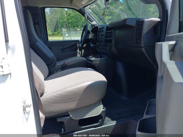 1GAZGPFG7L1180732 Chevrolet Express Passenger Rwd 3500 Extended Wheelbase Lt