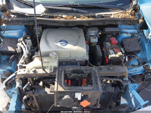 1N4AZ0CP6FC330483 Nissan LEAF SV