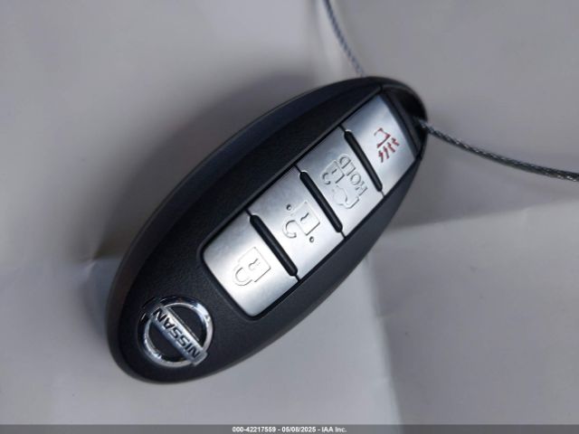 1N4AZ0CP6FC330483 Nissan LEAF SV