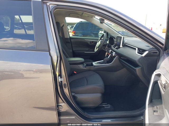 Toyota RAV4 LE 2024 2T3H1RFV0RC259296 Image 5