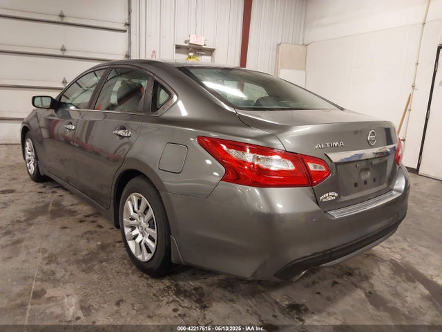 Nissan Altima 2016 1N4AL3AP4GN381668 Image 3