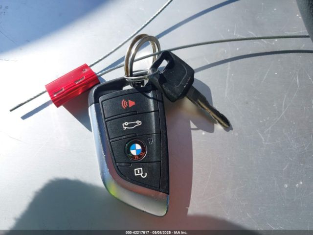 2020 BMW X1 WBXJG9C02L5R24899 Photo 10