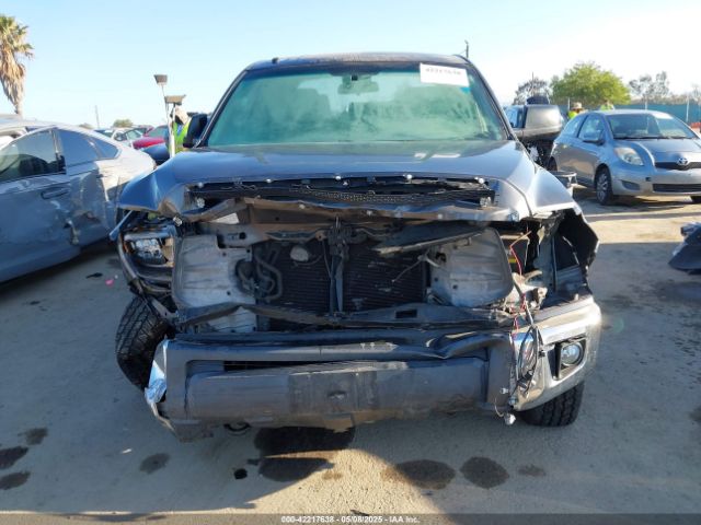 5TFDY5F10FX451582 Toyota Tundra Sr5 5.7l V8
