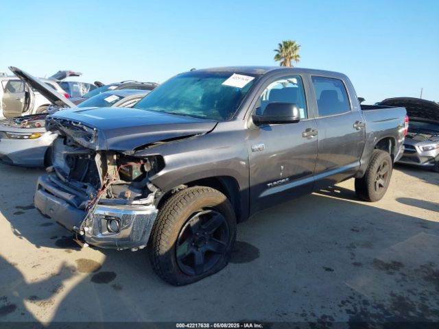 5TFDY5F10FX451582 Toyota Tundra Sr5 5.7l V8