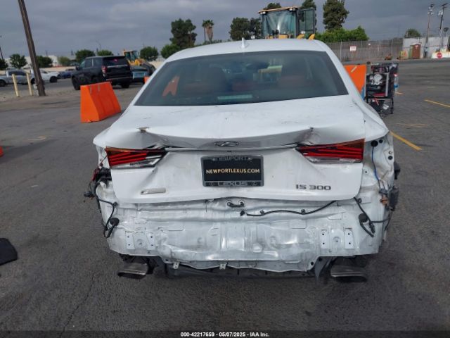 JTHBA1D28K5099436 Lexus IS 300