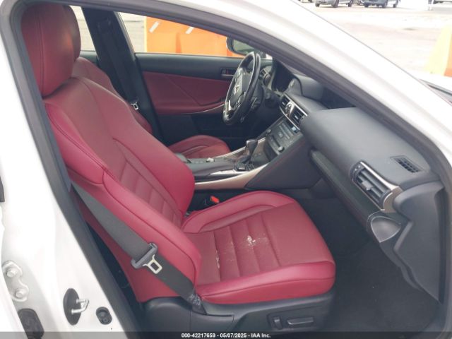JTHBA1D28K5099436 Lexus IS 300