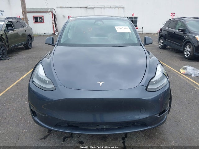 7SAYGDEE4PF806349 Tesla 2023