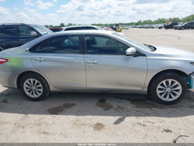 4T4BF1FK2GR522087 Toyota CAMRY LE