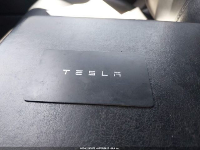 2019 TESLA MODEL 3 5YJ3E1EA2KF476518 Photo 10