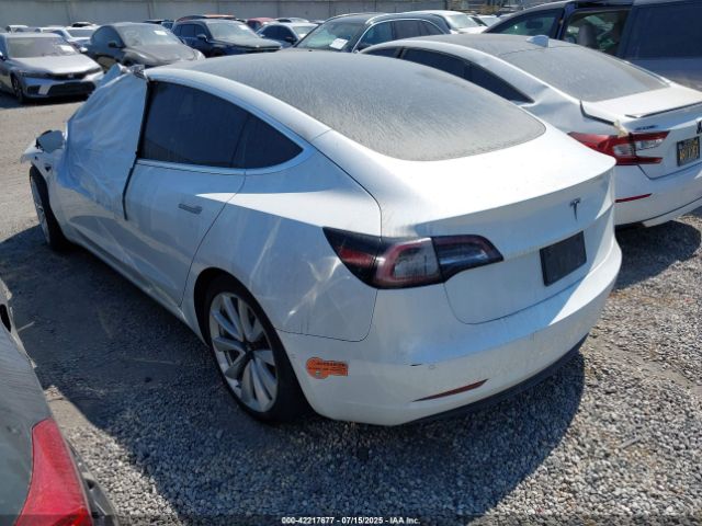 2019 TESLA MODEL 3 5YJ3E1EA2KF476518 Photo 2