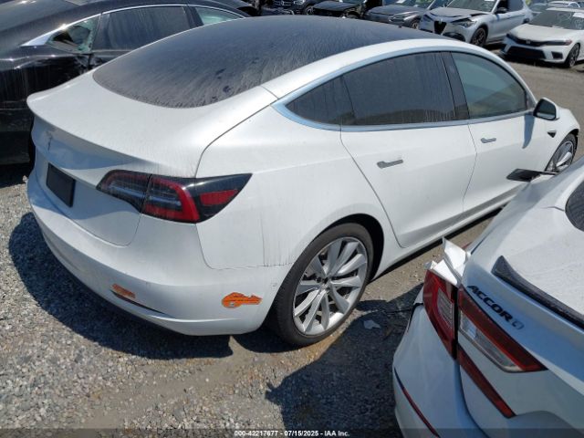 2019 TESLA MODEL 3 5YJ3E1EA2KF476518 Photo 3