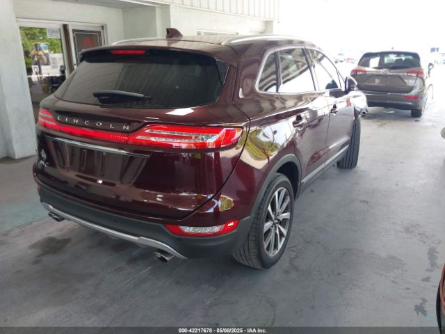 2019 LINCOLN MKC 5LMCJ3C94KUL50192 Photo 3