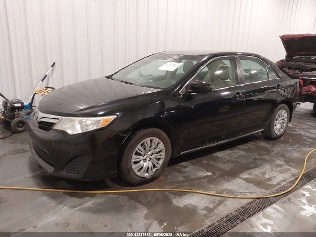 Toyota CAMRY LE 2014 4T4BF1FK2ER384550 Image 2