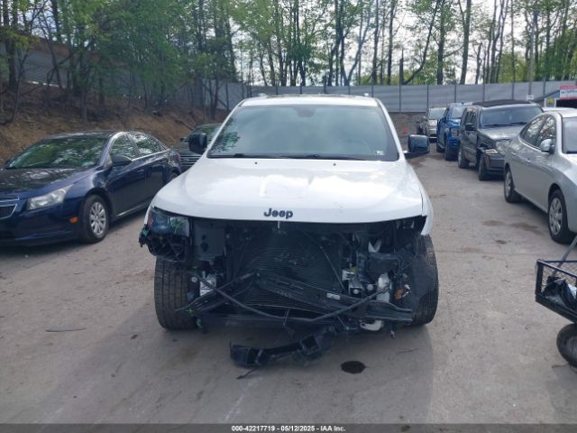 1C4RJFAG8KC541396 Jeep Grand Cherokee Upland 4x4
