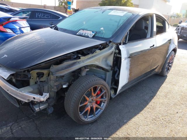 2023 TESLA MODEL Y 7SAYGDEFXPF834181 Photo 5