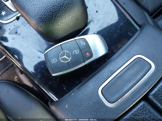 2020 MERCEDES-BENZ A 220 W1K3G4FBXLW045365 Photo 10