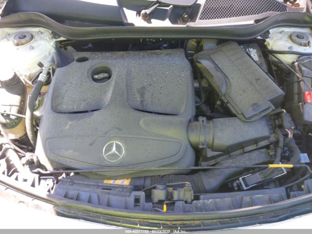 2019 MERCEDES-BENZ CLA 250 WDDSJ4GB3KN753084 Photo 9