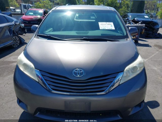 5TDKK3DC3FS569925 Toyota Sienna Le 8 Passenger