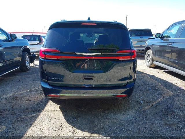 2C4RC1BG4NR186458 Chrysler Pacifica Touring L