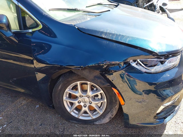 2C4RC1BG4NR186458 Chrysler Pacifica Touring L