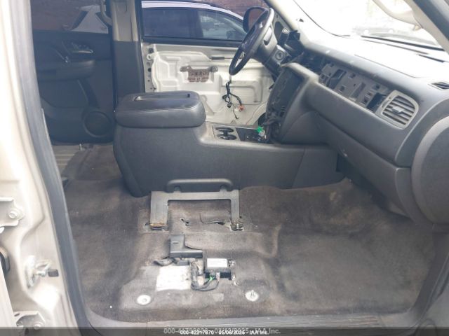 2013 GMC YUKON 1GKS1CE01DR133369 Photo 4