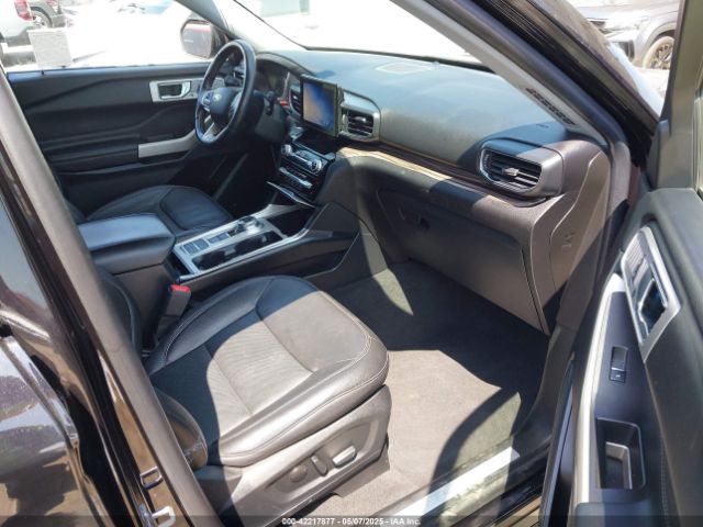 2022 FORD EXPLORER 1FMSK7FHXNGB19421 Photo 4