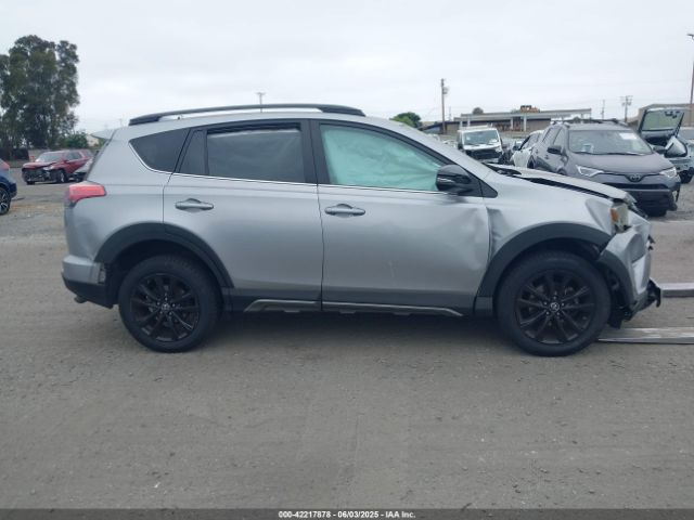 2T3RFREV8JW730458 Toyota Rav4 Adventure