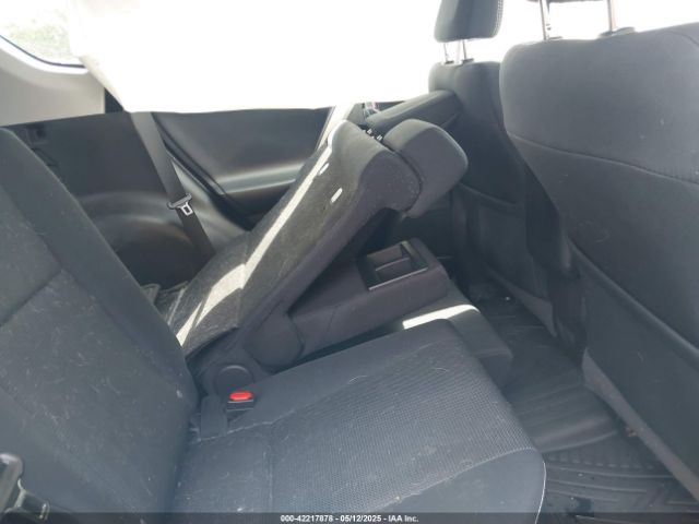 2T3RFREV8JW730458 Toyota Rav4 Adventure