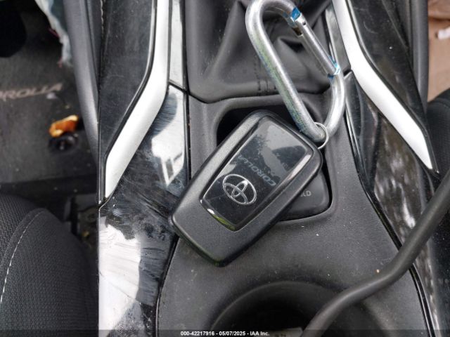 JTND4MBE5N3157532 Toyota COROLLA SE