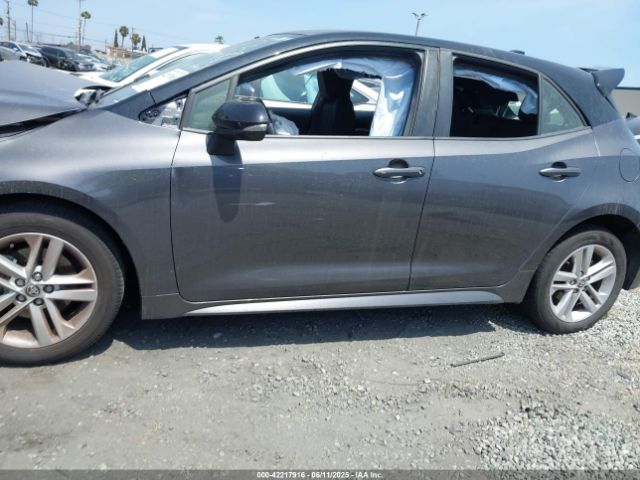 JTND4MBE5N3157532 Toyota COROLLA SE