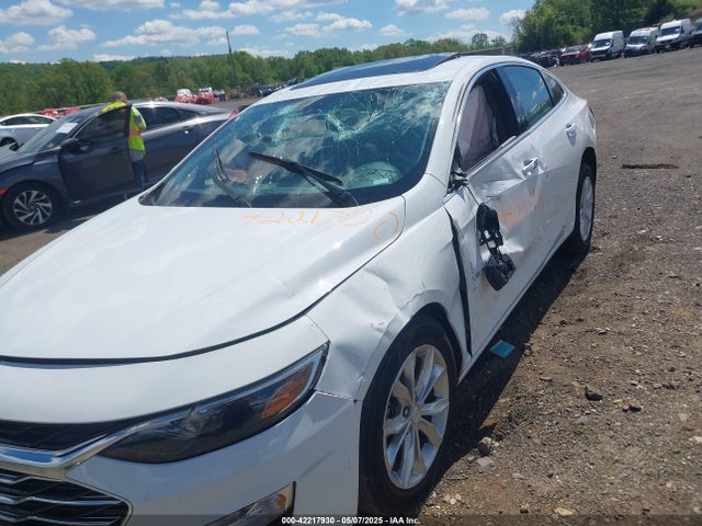 1G1ZD5ST8RF131227 Chevrolet Malibu Fwd 1lt