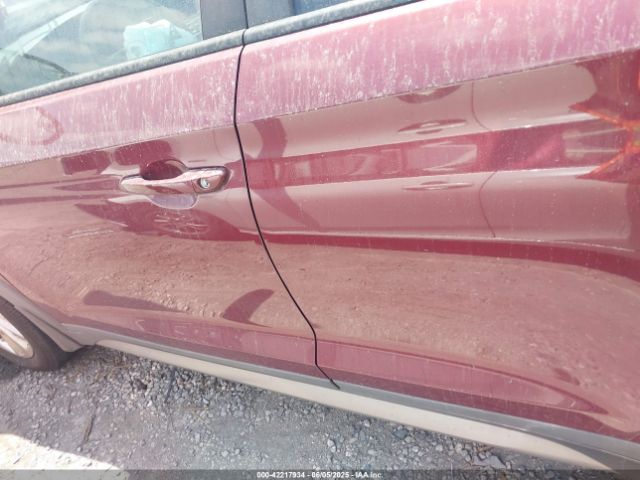 KM8J33A46HU330983 Hyundai TUCSON SE