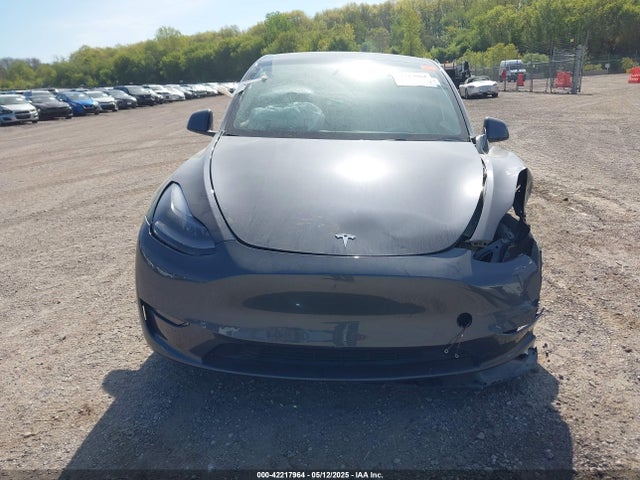 7SAYGDEE0PF822922 Tesla Model Y