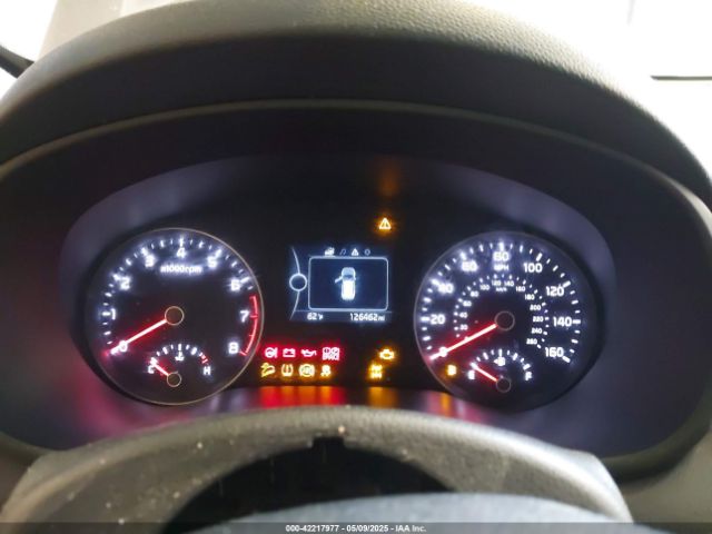 KNDPMCAC8H7135999 KIA Sportage Lx