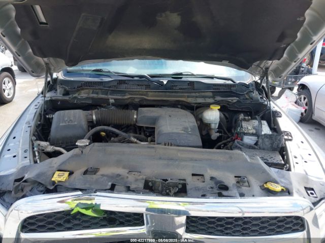 3C6RR6KG0KG705946 RAM 1500 Classic Tradesman  4x2 5'7 Box