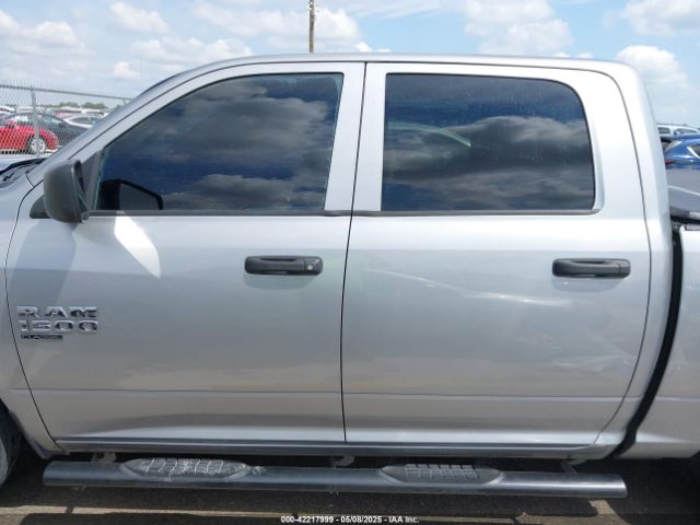 3C6RR6KG0KG705946 RAM 1500 Classic Tradesman  4x2 5'7 Box