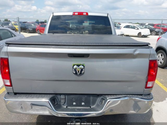 3C6RR6KG0KG705946 RAM 1500 Classic Tradesman  4x2 5'7 Box