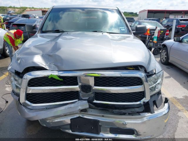 3C6RR6KG0KG705946 RAM 1500 Classic Tradesman  4x2 5'7 Box