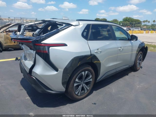 2024 TOYOTA BZ4X JTMAAAAA2RA052994 Photo 3