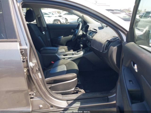 KNDPB3AC8F7765928 KIA Sportage Lx