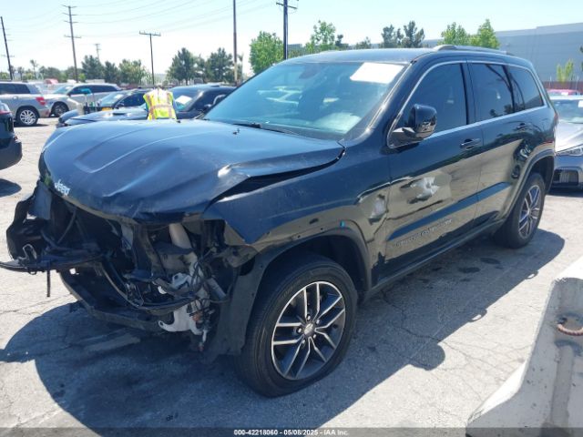 1C4RJEAG9JC131344 Jeep Grand Cherokee Laredo E 4x2