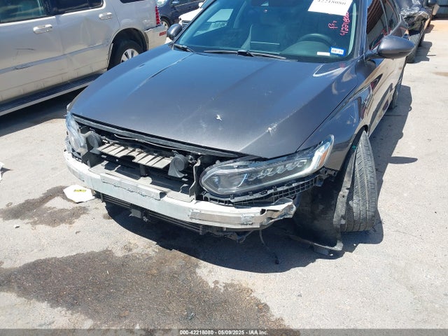 1HGCV1F57JA111813 Honda l15be