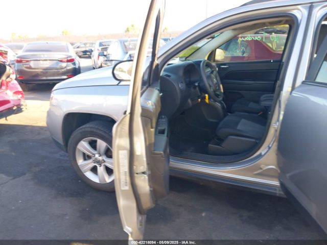 1C4NJDBB1HD143004 Jeep Compass Sport 4x4