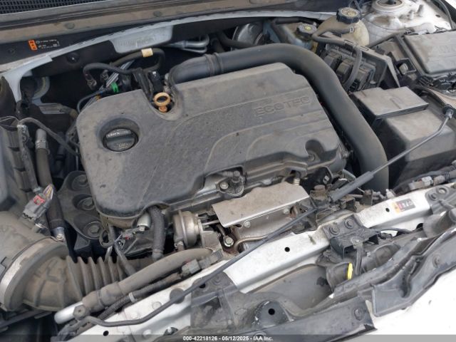 1G1ZD5STXMF046060 Chevrolet Malibu Fwd Lt