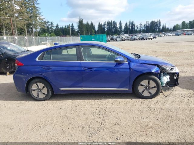KMHC75LC5NU269523 Hyundai Ioniq Hybrid Se